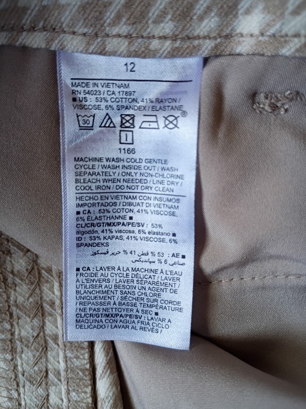 Old Navy Women’s Pixie High Rise Beige Gingham Ankle Pants Size 12 Stretch - Picture 10 of 10